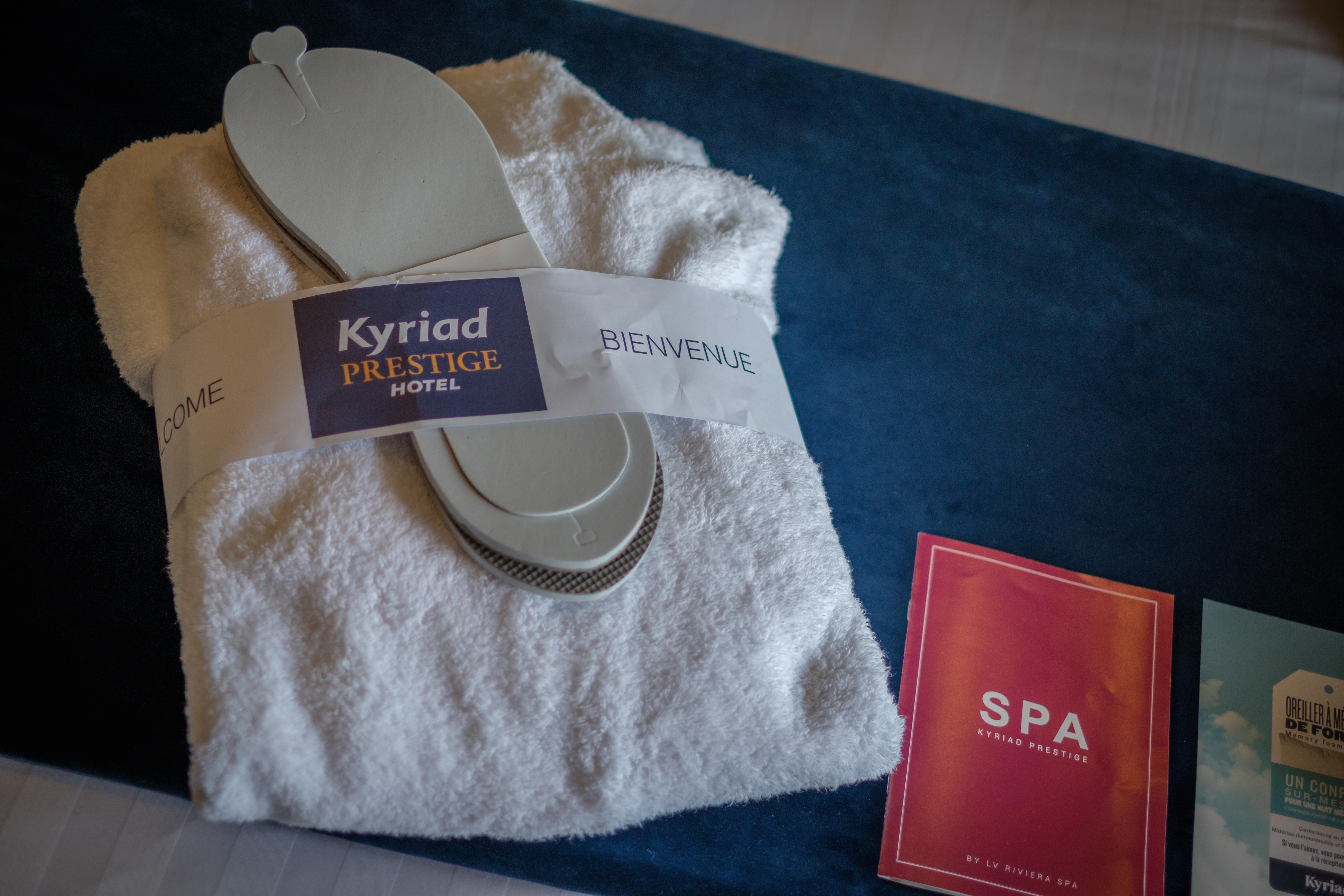 Kyriad Prestige Lyon Est - Saint Priest Eurexpo Hotel And Spa Exterior foto